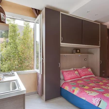 卓越套房旅馆 4*