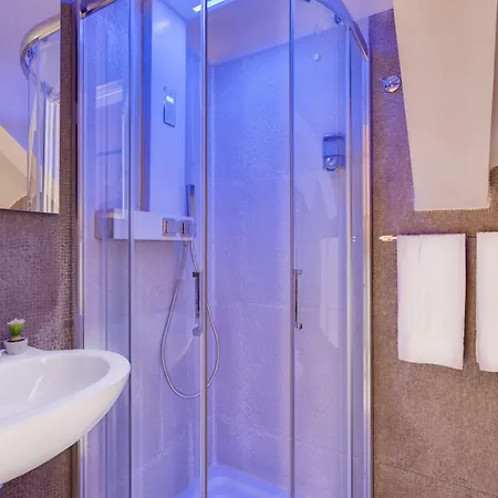 卓越套房旅馆 罗马